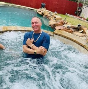 Meet your Posher, Abel